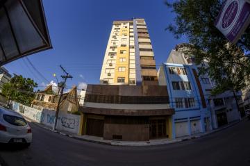 Alugar Apartamento / Padrão em Pelotas. apenas R$ 575.000,00