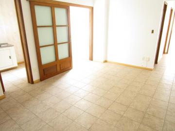 Pelotas Centro Apartamento Locacao R$ 1.050,00 Condominio R$530,00 2 Dormitorios  Area construida 60.00m2